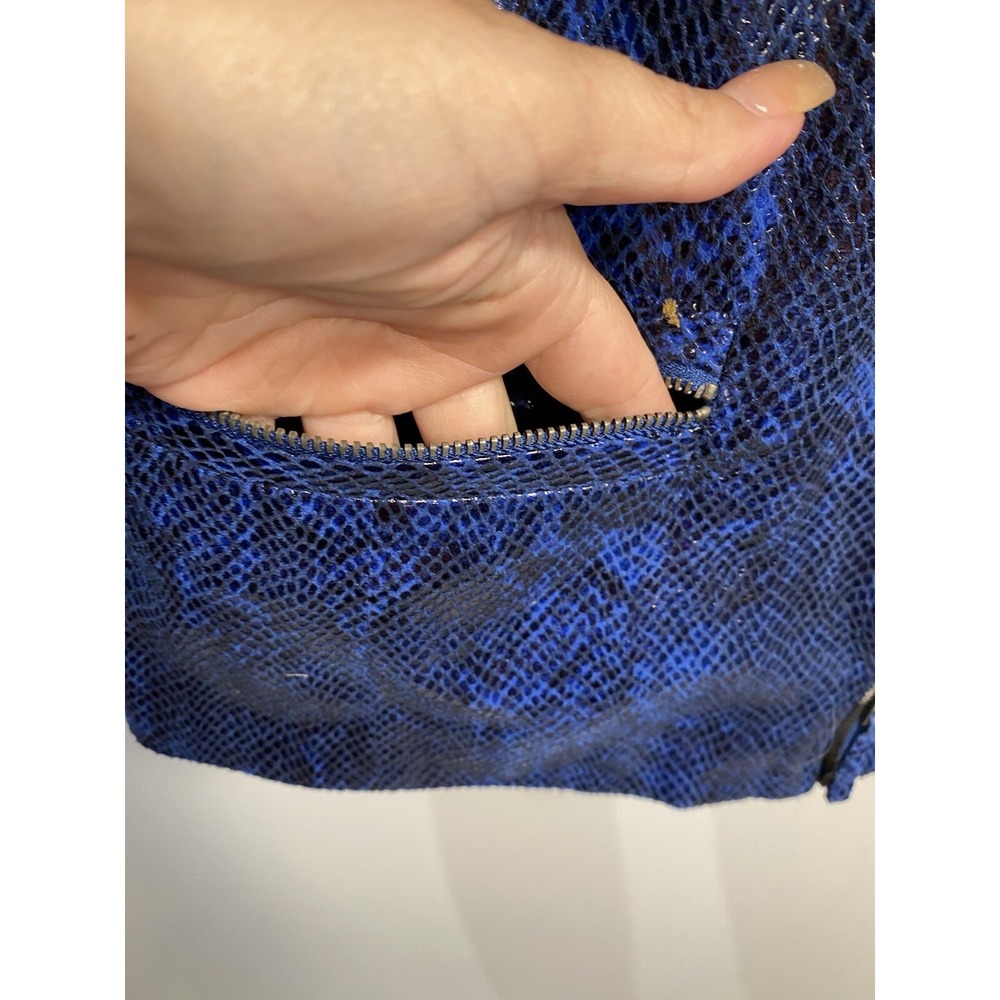 JM collection womens coat size 8‎ fake snake skin blue long sleeve zip up career - Picture 4 of 6